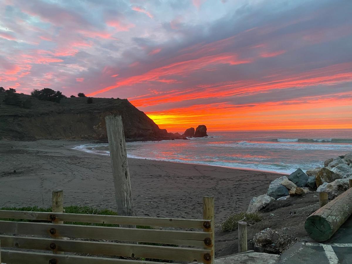 Sea Breeze Motel Pacifica Exterior foto